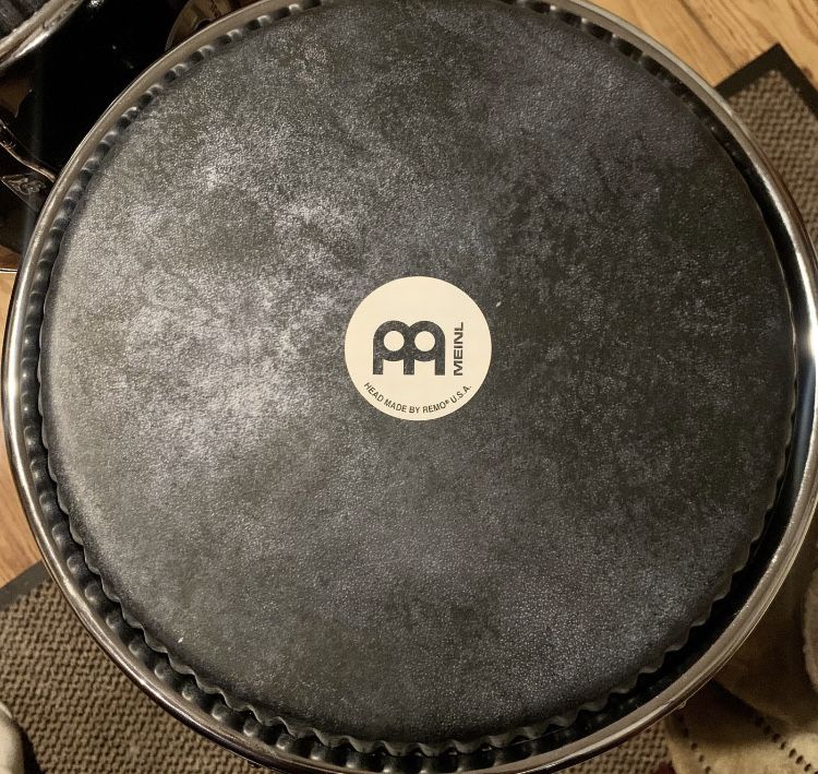 Naciąg na conga Meinl Remo Skyndeep Black 12” 11 3/4