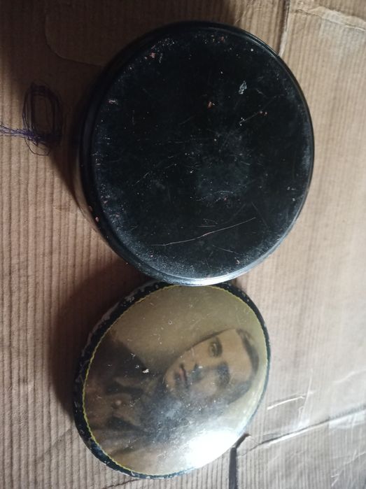 Шкатулка деревянная