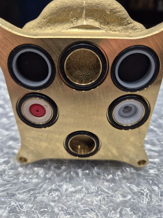 Hansgrohe 31735131 функціональний блок з термостатом