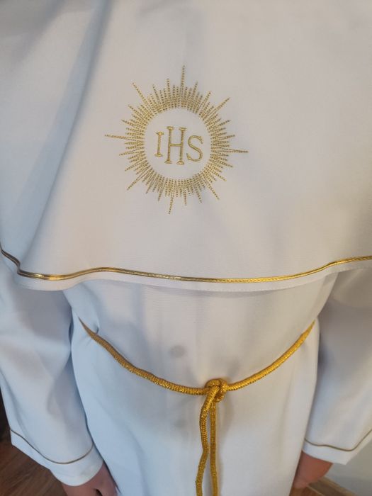 Sprzedam albę chłopięca do komunii