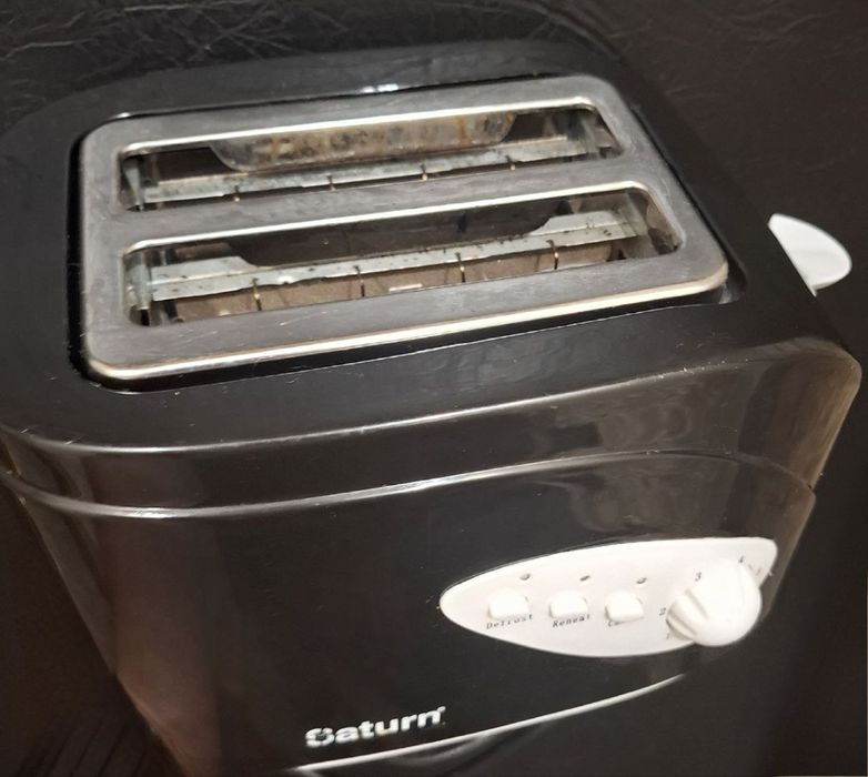 Тостер Saturn ST 7021