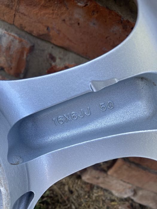 Колеса в зборі R16  205*60*16 Mazda