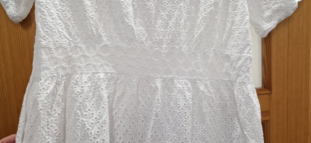 Tatuum biała,letnia sukienka z haftem rozmiar 42
