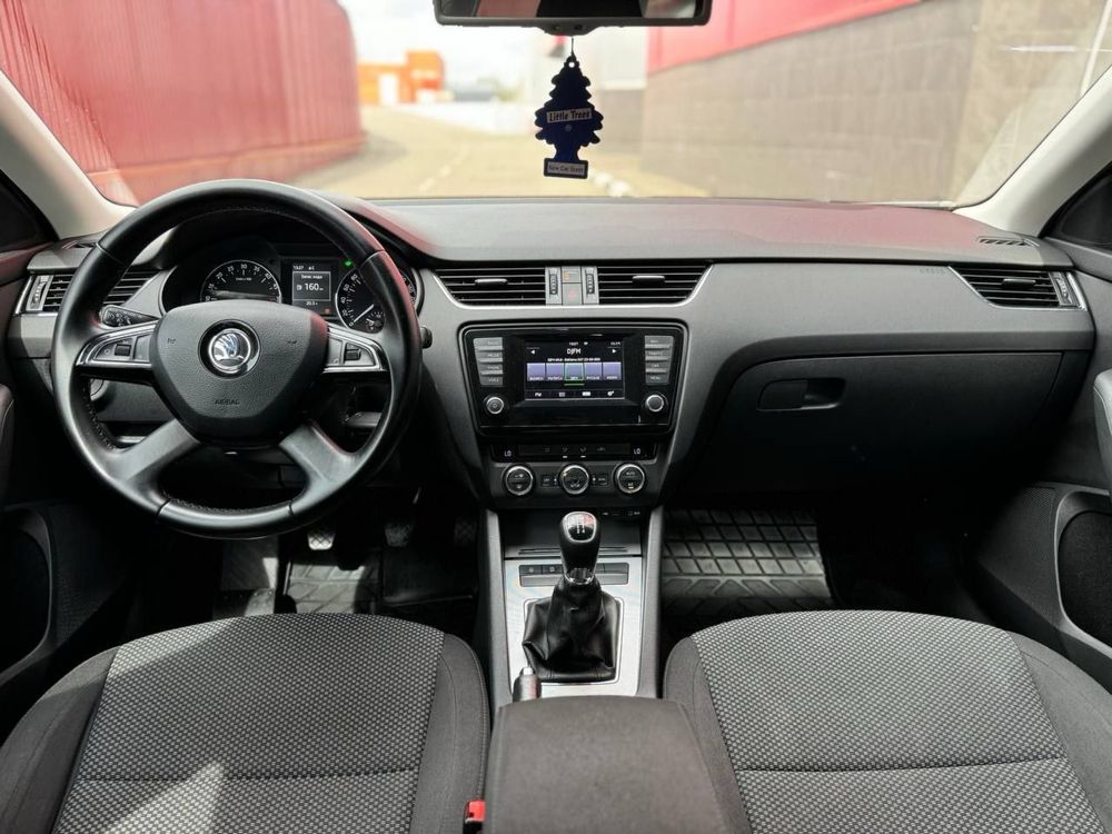 Skoda Octavia 2015 року, 1.6 дизель, механіка,