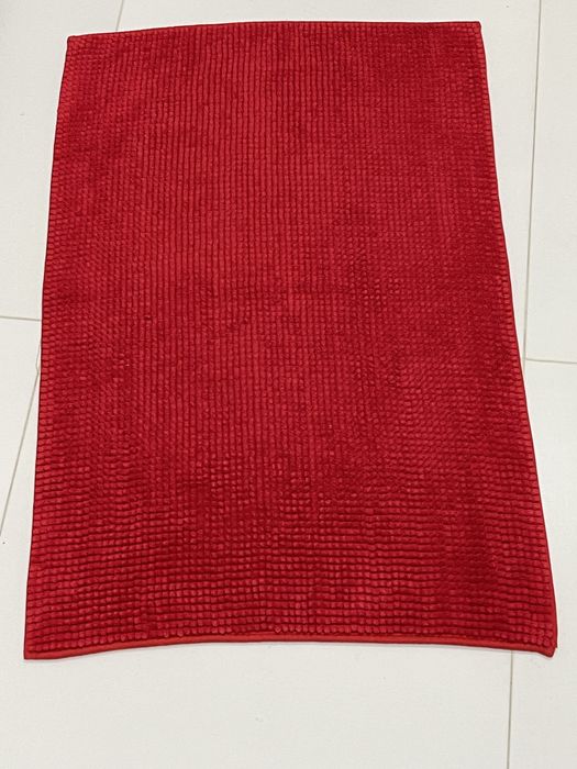 Tapete vermelho wc