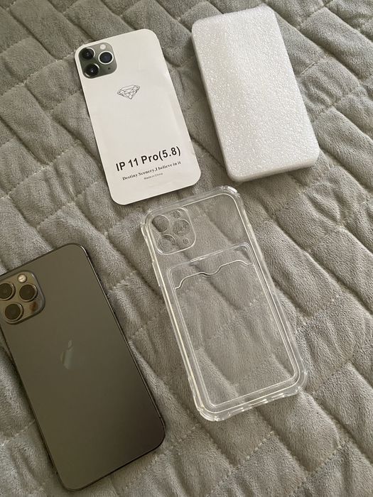 Чехол на IPhon 11 pro