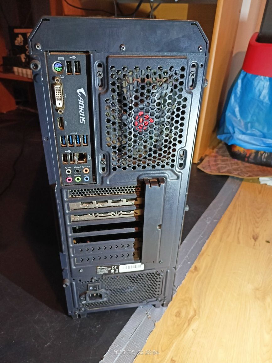 Ryzen 7 Windows 10 Komputer gamingowy