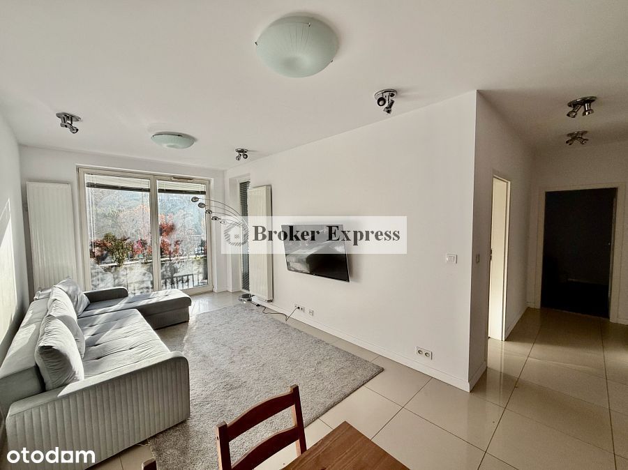 Mieszkanie z tarasem!