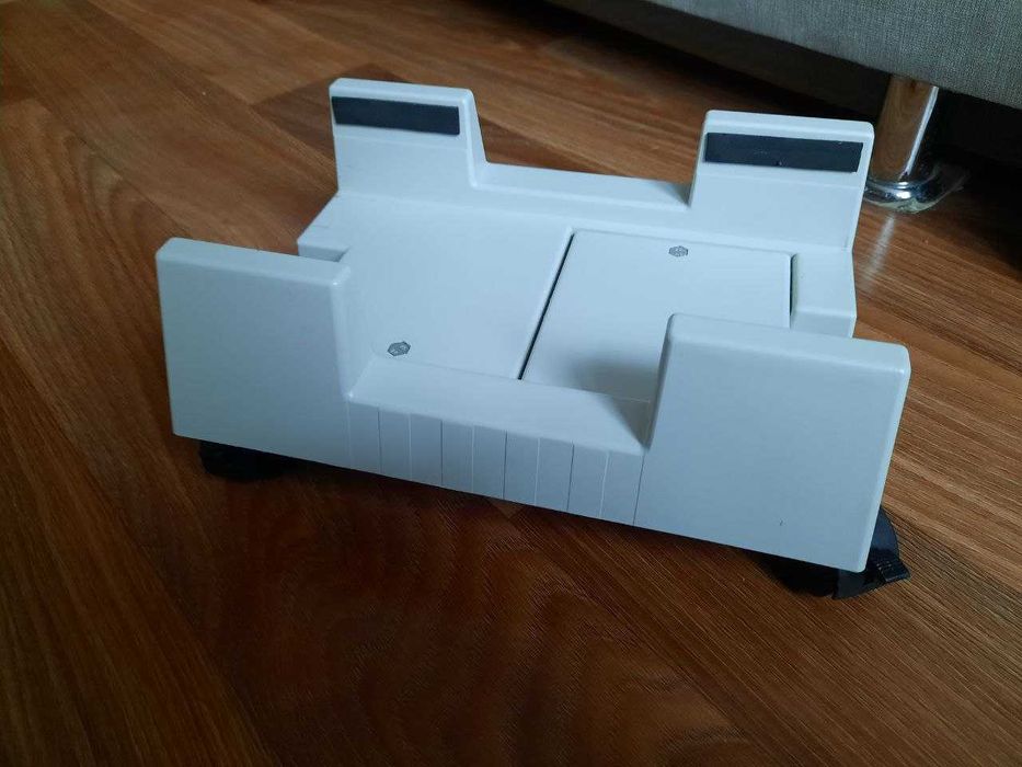 Регулированная подставка для компьютера