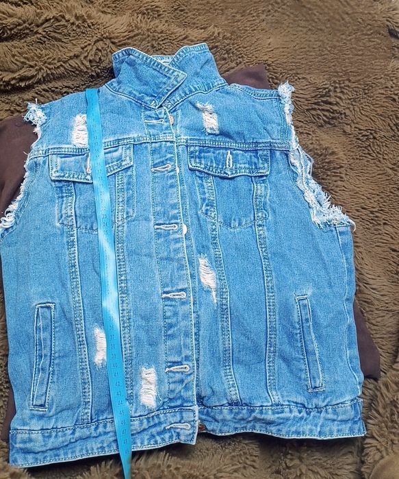 Жилетка безрукавка жіноча джинсова (для худих дівчат)