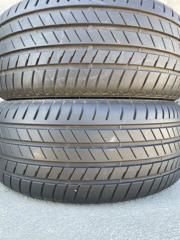 255/55/18 Bridgestone Alenza 001