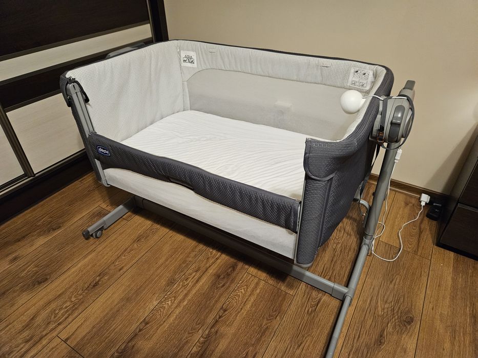 Łóżeczko dla niemowlaka, dostawka Chicco Next2Me