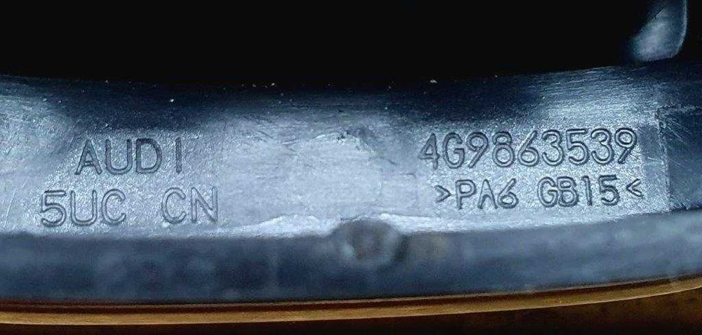 Uchwyt/mocowanie siatki bagażnikaAudi A6 C7 (11-18)