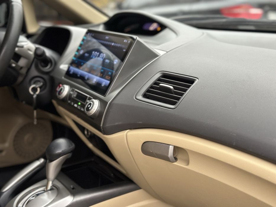 Honda Civic 1.3 гибрид