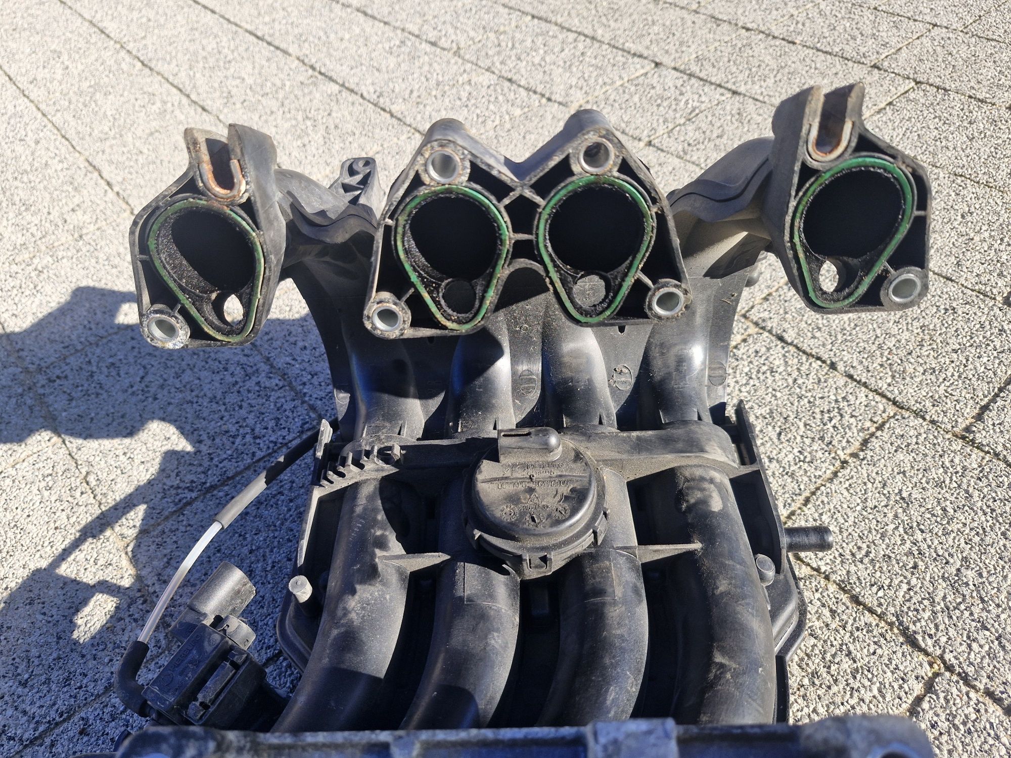 Kolektor ssacy 1.6 mpi