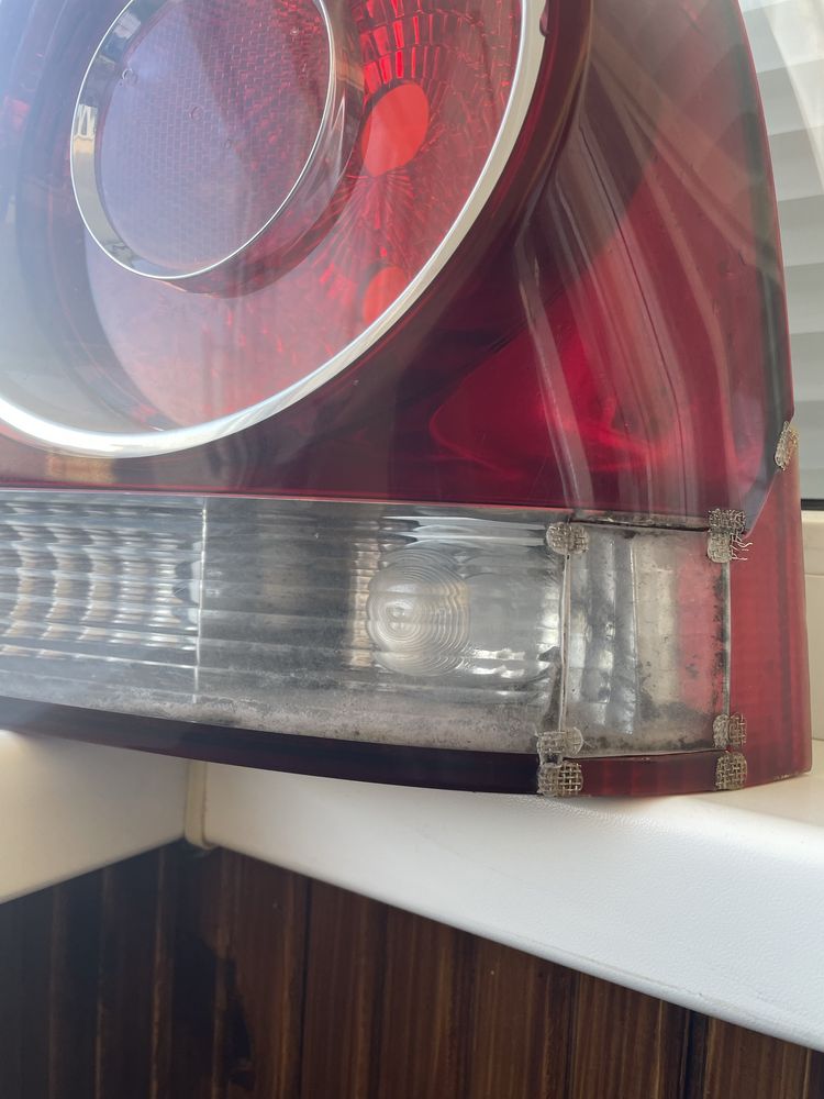 Задній правий ліхтар (фара) на Volkswagen Polo 4