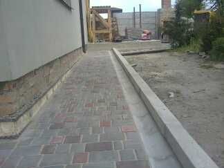 Укладка тротуарной плитки