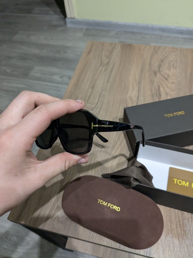 Чорні очки Tom Ford