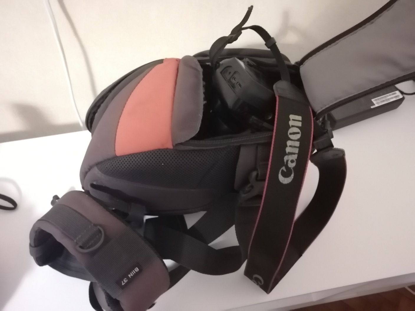 Фотоапарат Canon 1100D + об'єктив 100-300мм, OLX доставка