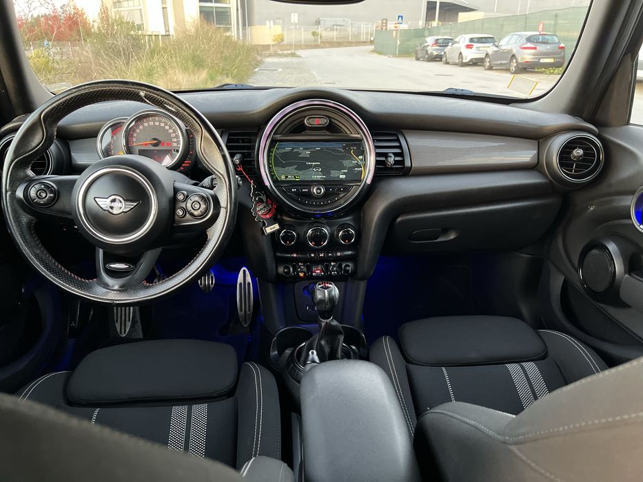 Mini Cooper D 1.5 Diesel 5 Portas (JCW)