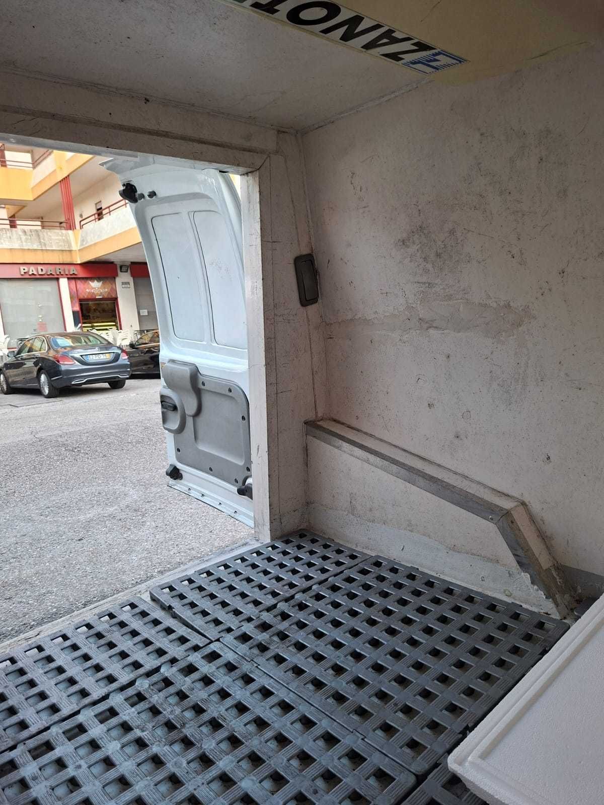 KANGOO 70 DCI - FRIO CONGELAÇÃO
