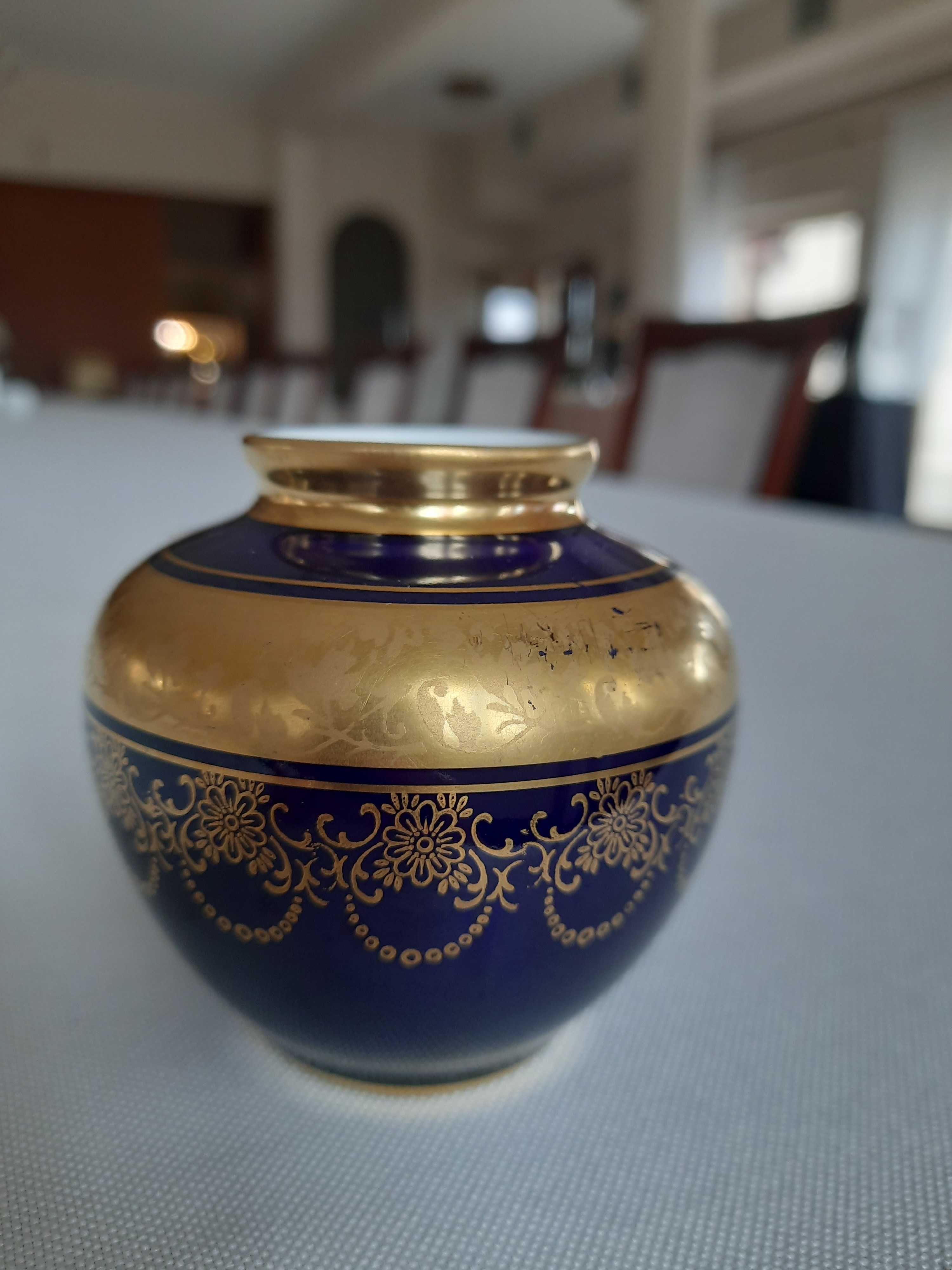 Kunst Bavaria, wazon mały granatowo - złote zdobienia
