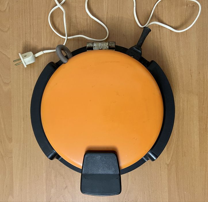 Електро вафельниця «Сластена»