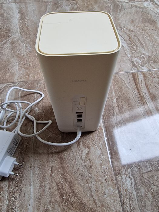 Router  na karte Huawei B818-260