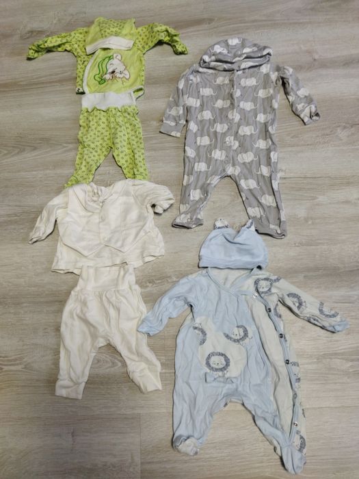 Костюмчики для новонароджених за 3шт 150гр