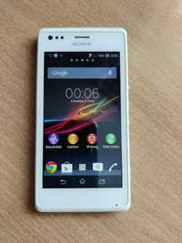 Продам смартфон Sony Xperia M C1905 белый. Б/У
