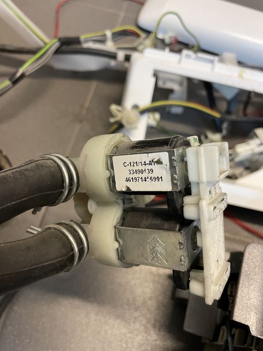 Pralka Whirlpool AWO/C 61003P części silnik wizjer dozowniki