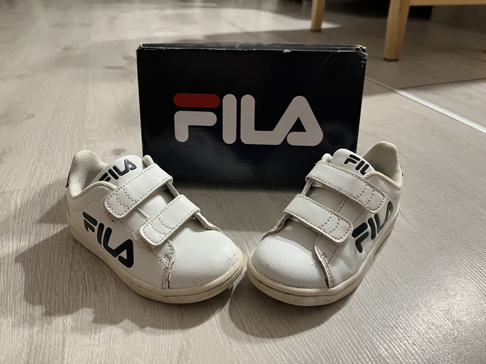 Buty FILA dziecięce rozmiar 25 adidaski