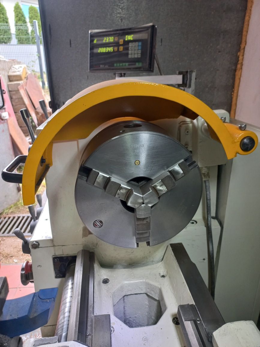 Tokarka uniwersalna D460×1500
