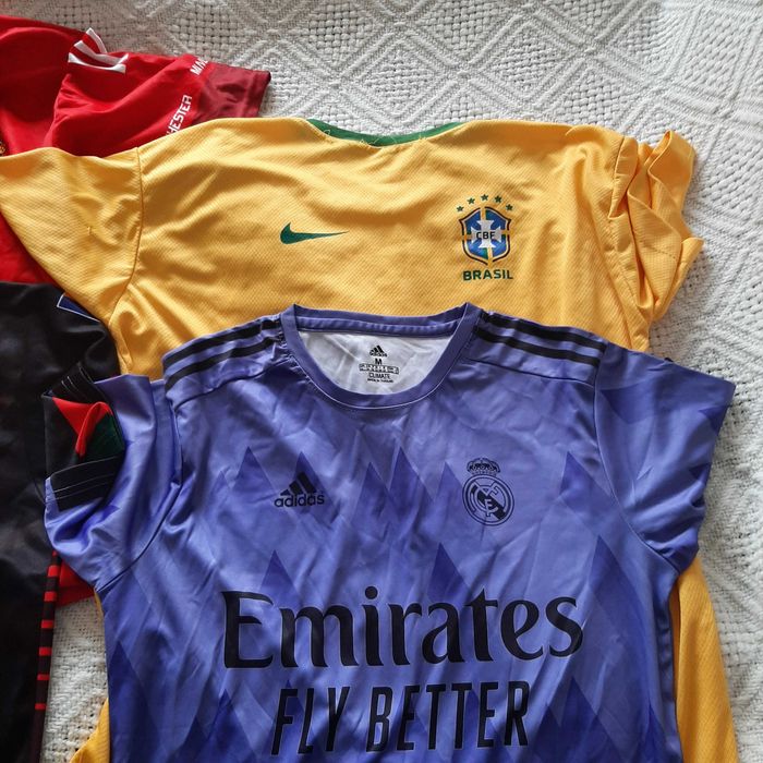 Zestaw koszulek sportowych/klubowych