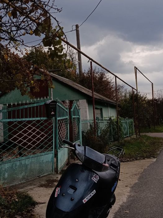 Скутер сузукі  летс 2