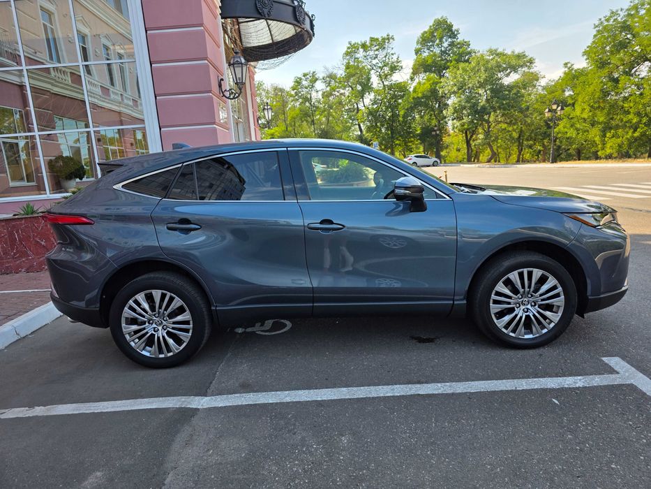 Toyota Venza 2022 LIMITED HYBRID 2,5