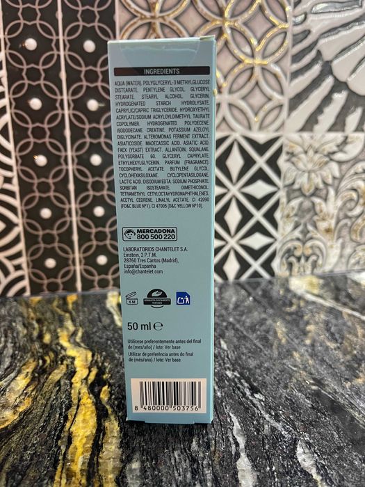 Płynny krem nawilżający do twarzy Oil Free do skóry tłustej. Deliplus