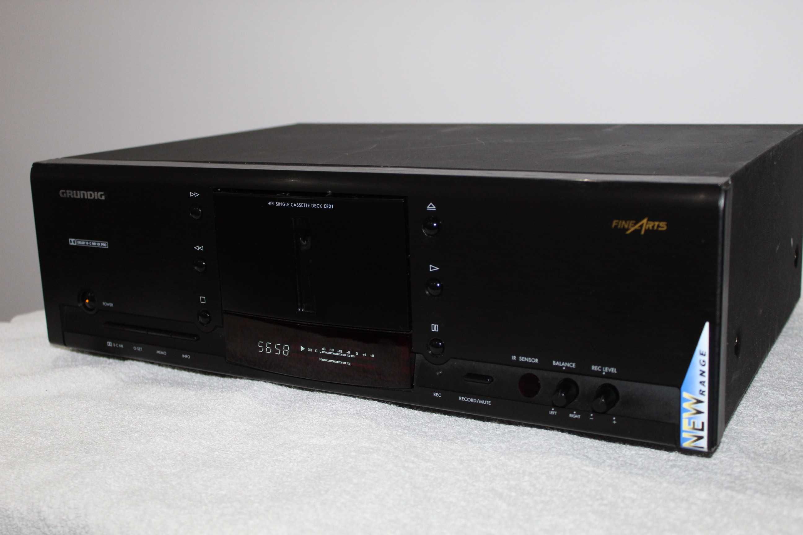 GRUNDIG Fine Arts CF21 Magnetofon deck segment stereo hi-fi Wysyłka