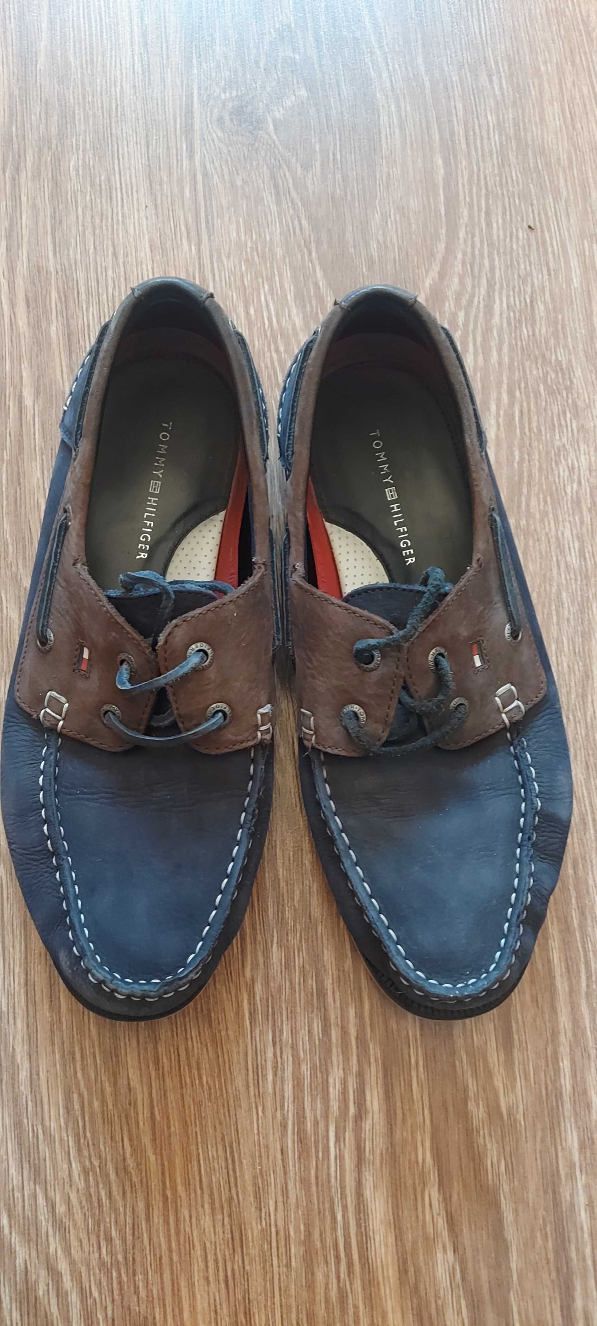 Buty chłopięce /meskie  mokasyny  tommy Hilfiger roz..41