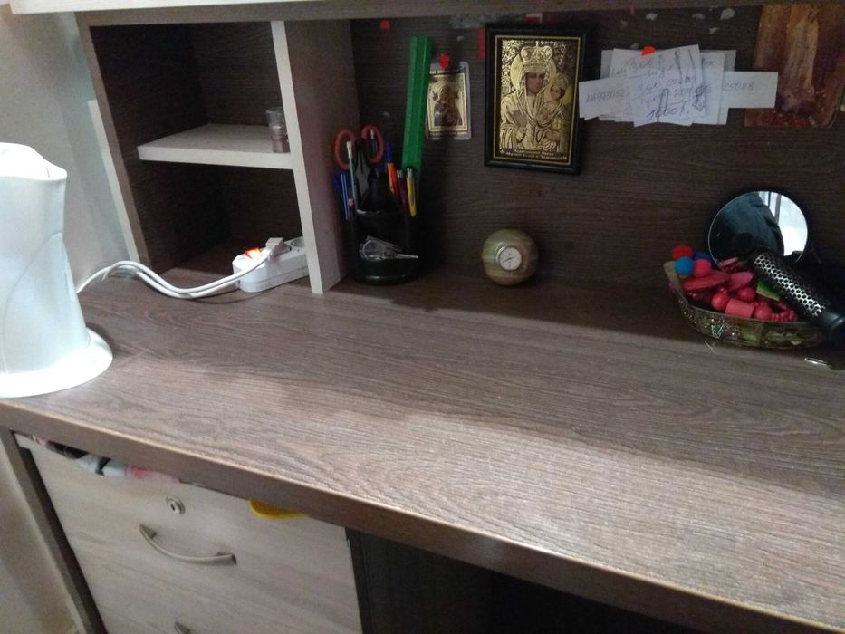 Стіл для магазину рецепшн.