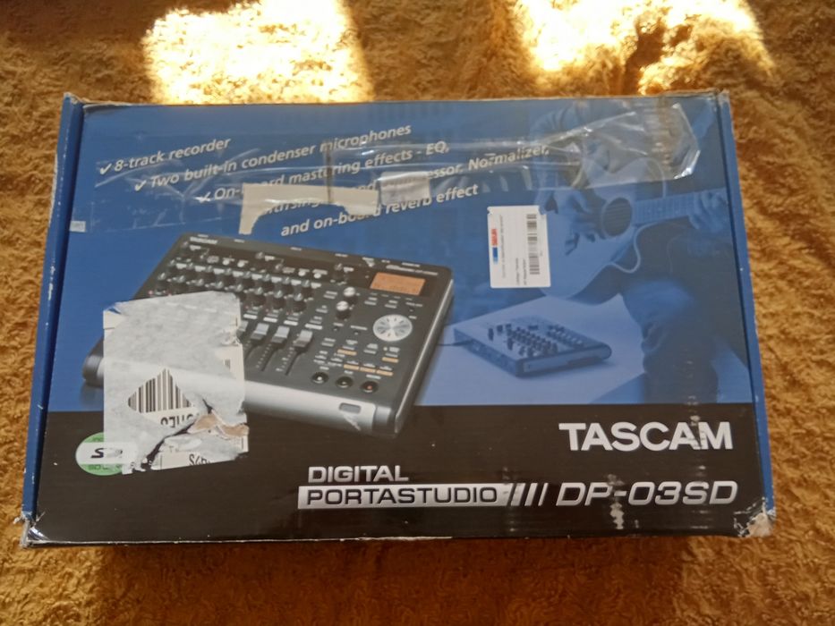Gravador multipista Tascam