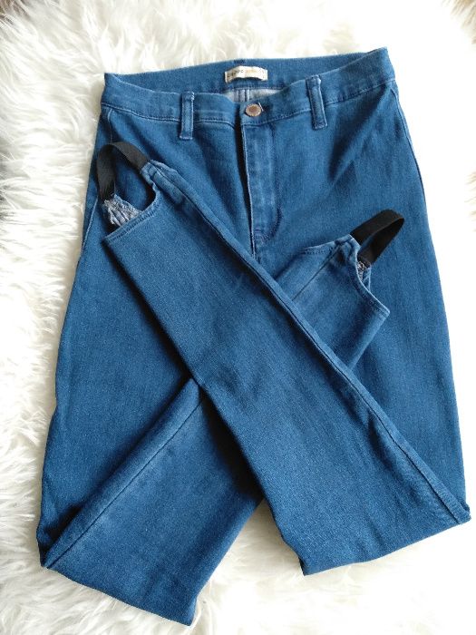 Spodnie Cropp z kolekcji #denim, jeansowe.