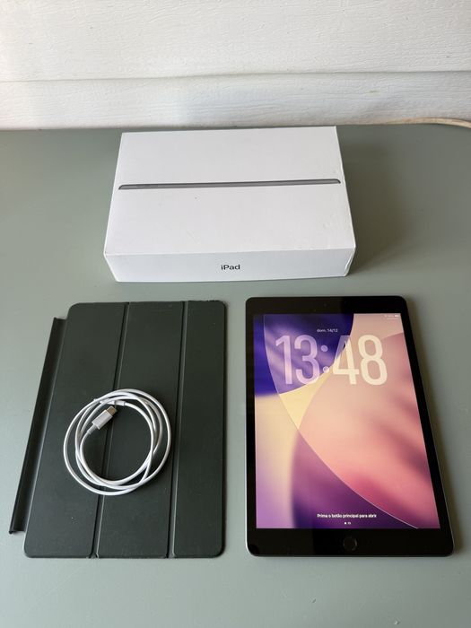 Apple iPad 10.2” 8a Geração 2020 32Gb