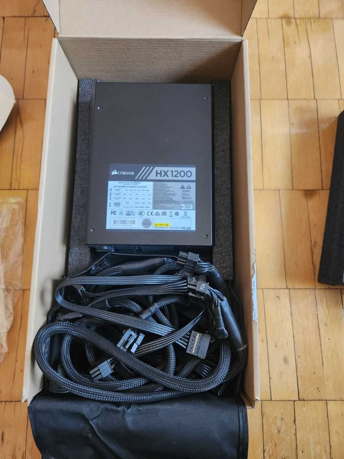 Блок живлення Corsair HX1200 (CP-9020140-EU)
