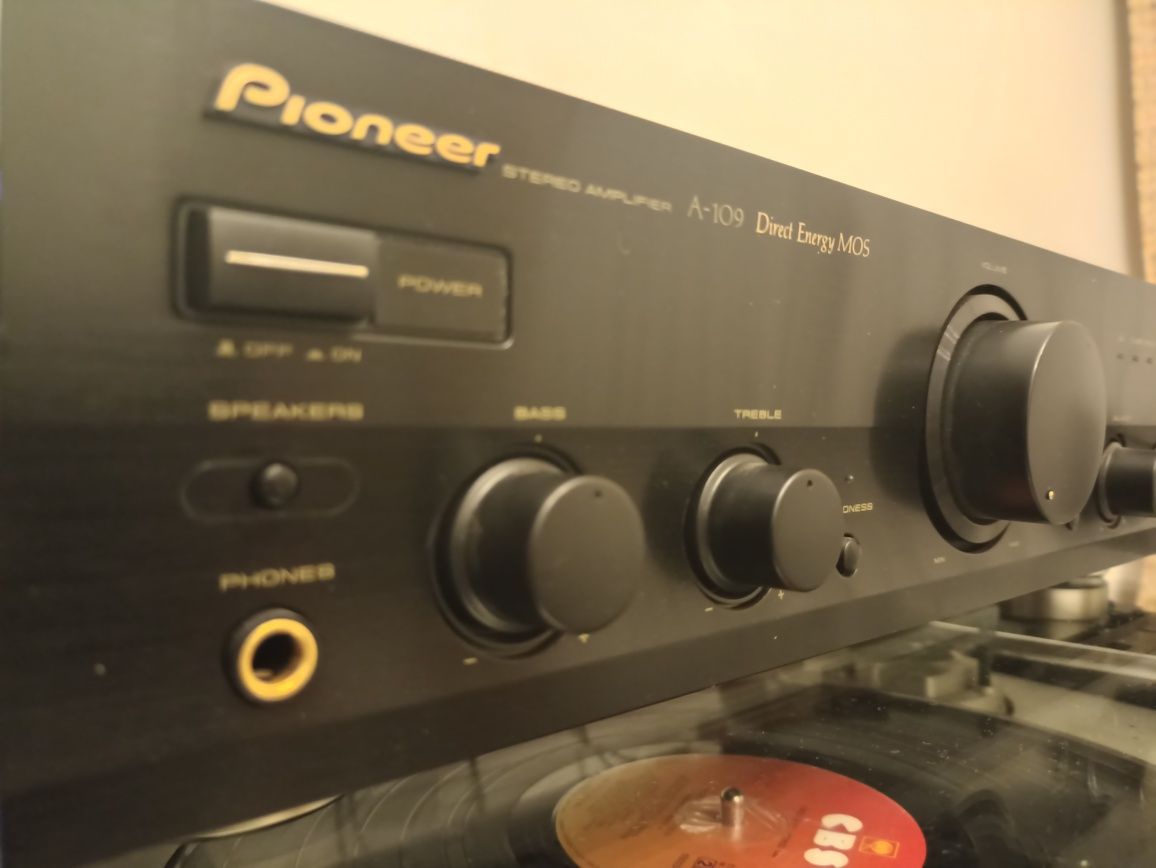 Amplificador Pioneer A-109