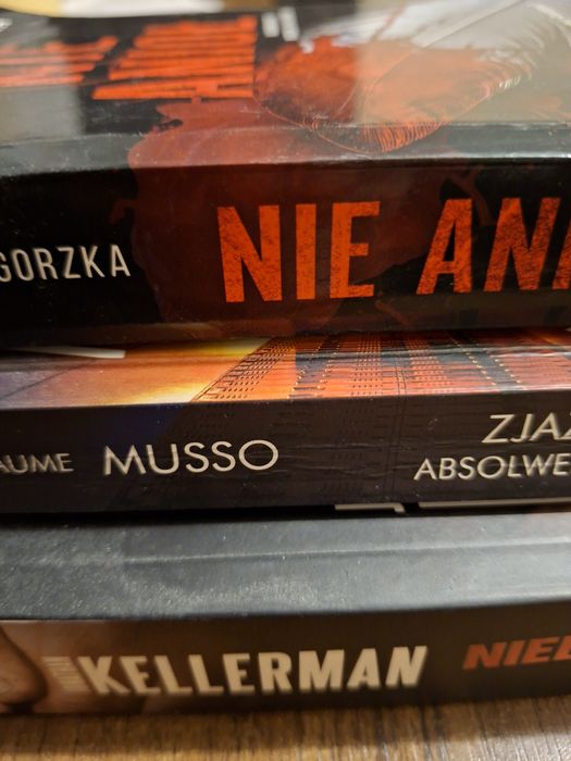 Zestawy książek REZERWACJA