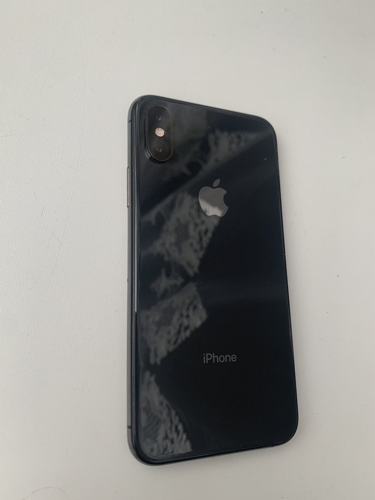 Продам iPhone Xs,space Grey, 256 Гб,АКБ 84%