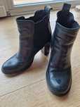 Buty Botki skórzane Venezia rozmiar 36