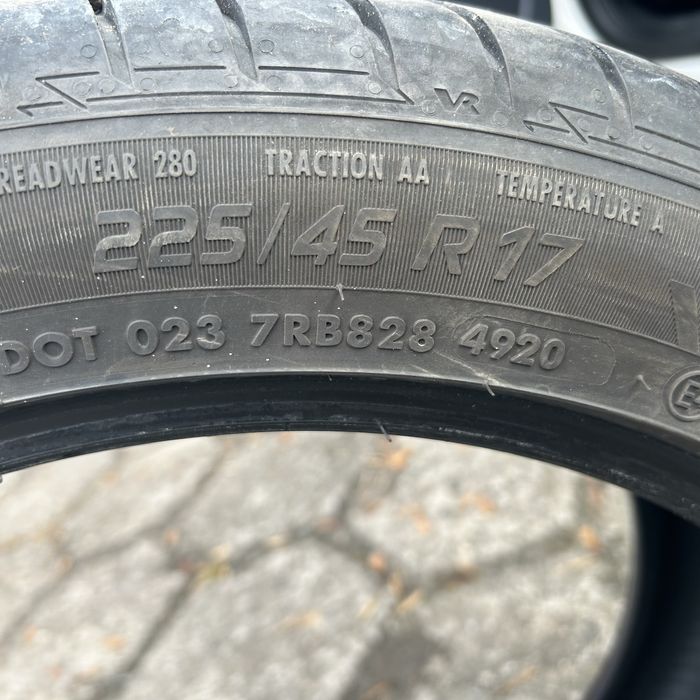4 opony letnie vredestein 225/45 r17 dobry stan
