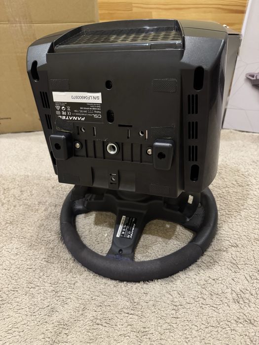 Хороший стан. Ігровий комплект fanatec csl elite PC